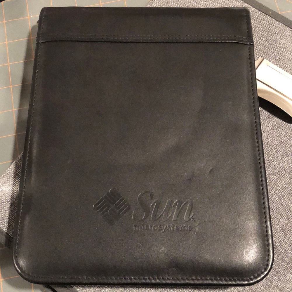 Sun Microsystems genuine leather professional zip portfolio
